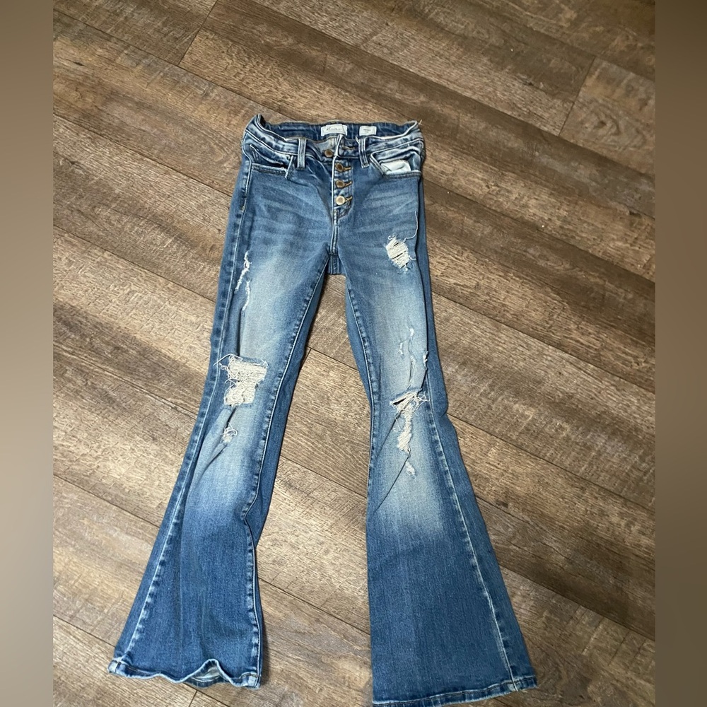 Buckle jeans